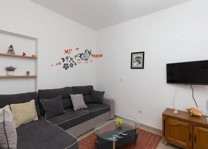 Olive - One Bedroom With Terrace And Partial Sea View - Popolica 50 Apartment *
