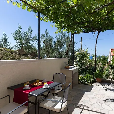 Olive - One Bedroom With Terrace And Partial Sea View - Popolica 50 Apartment *