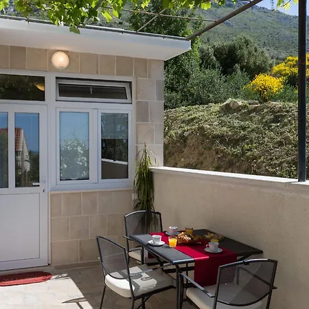 Olive - One Bedroom With Terrace And Partial Sea View - Popolica 50 Mlini
