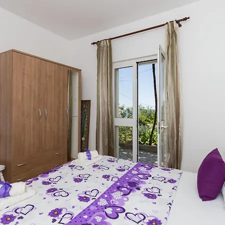 Olive - One Bedroom With Terrace And Partial Sea View - Popolica 50 아파트 믈리니